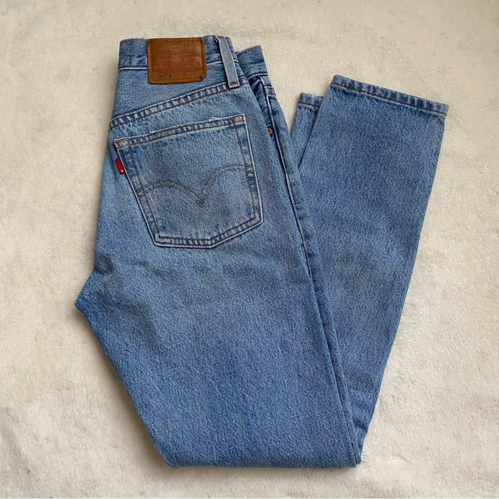 Levi’s 501 Skinny Jeans, Premium, medium wash, distressed skinny jeans, highrise